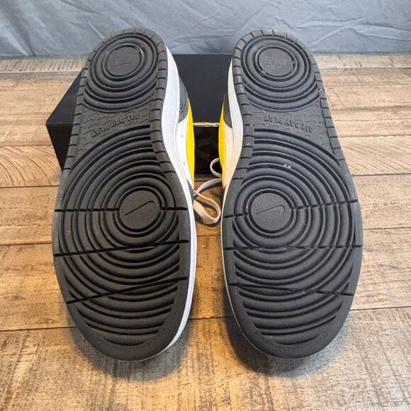 Nike Court Borough Low 2 – Gray, White & Yellow Smiley – Size 6.5Y (Youth) - Picture 5 of 6